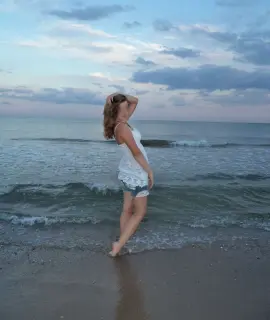 Анкета массажистки Алена - Фото 1, метро Чкаловская, 25 лет, №561